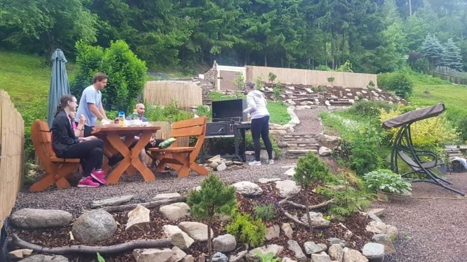 Ubytovani V Soukromi - Apartman Meran Svoboda nad Upou Luaran gambar