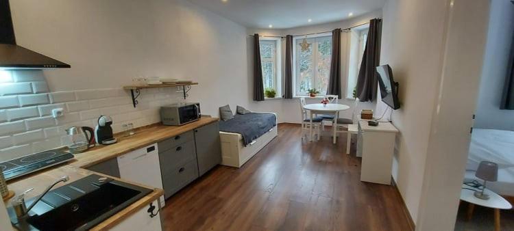 Ubytovani V Soukromi - Apartman Meran Svoboda nad Upou Luaran gambar