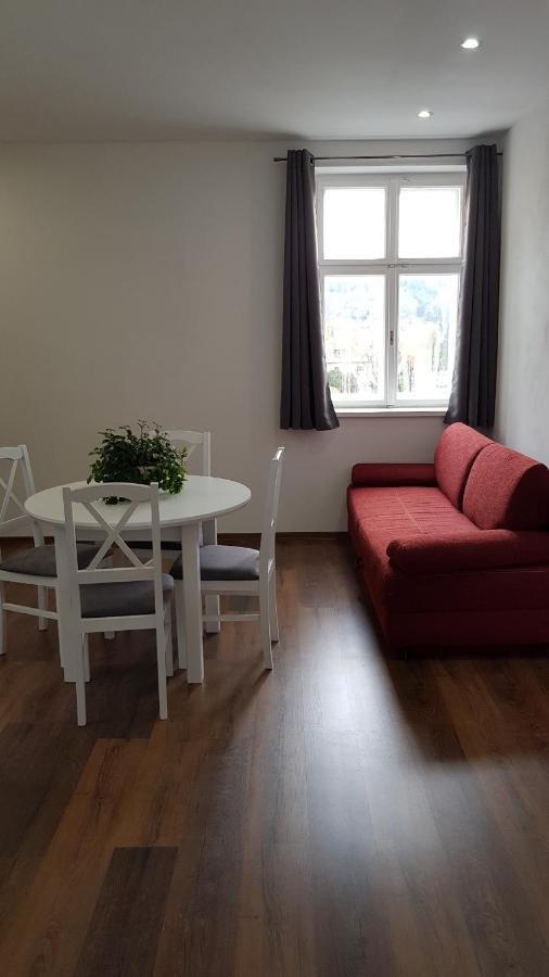 Ubytovani V Soukromi - Apartman Meran Svoboda nad Upou Luaran gambar